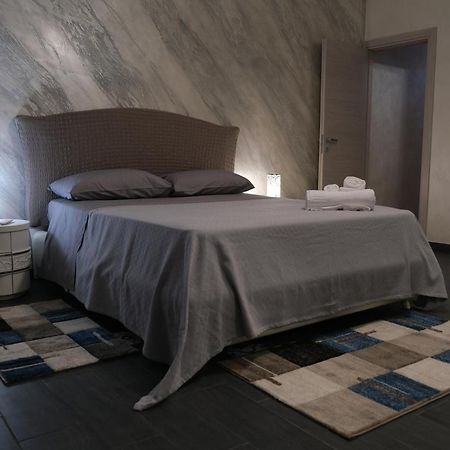 Sweet House Melania Apartment Catania Bagian luar foto