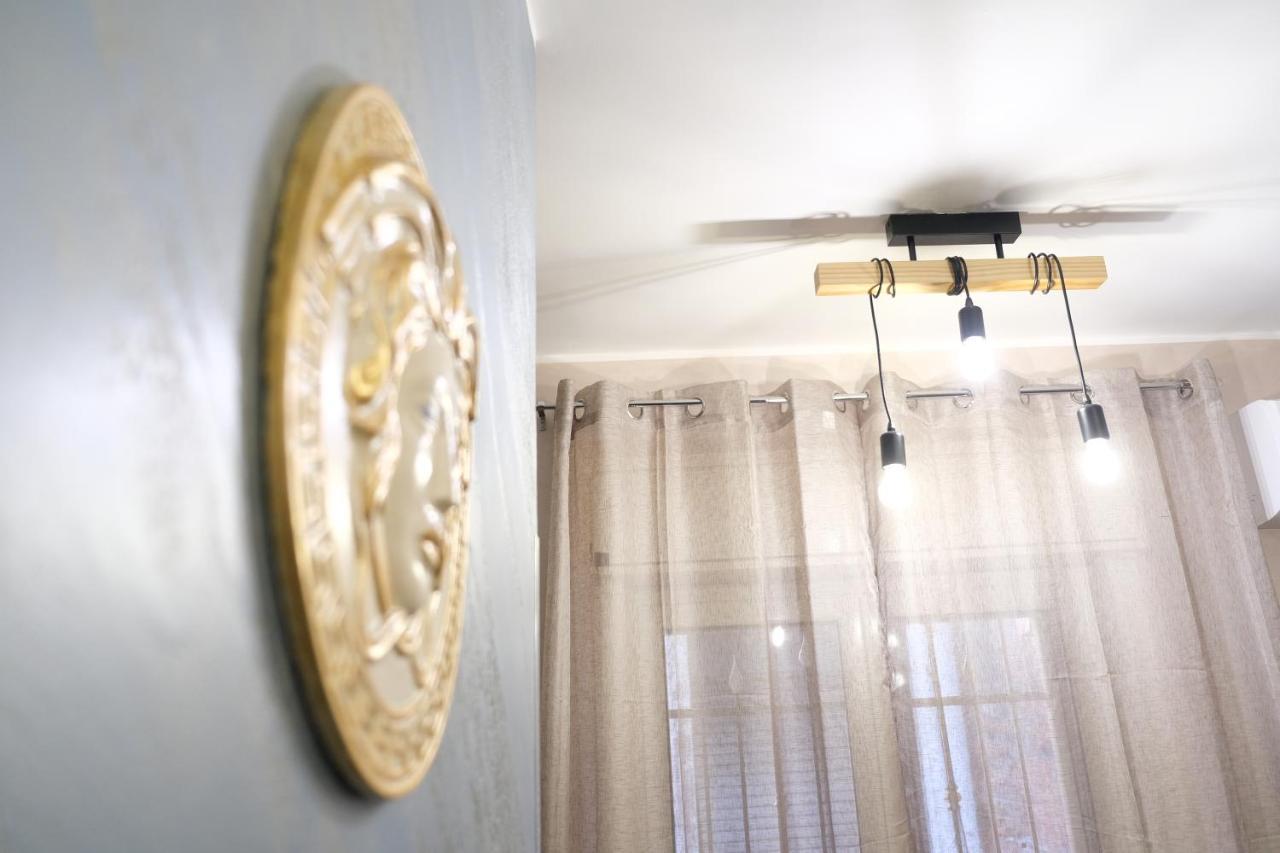 Sweet House Melania Apartment Catania Bagian luar foto