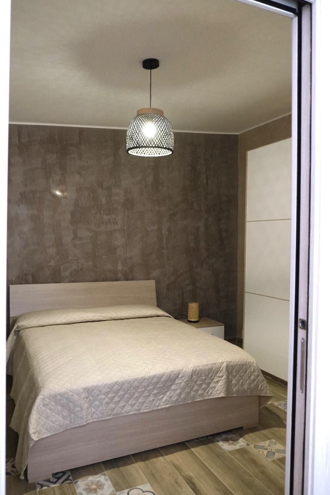 Sweet House Melania Apartment Catania Bagian luar foto